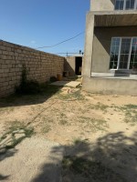 Satılır 5 otaq həyət evi / bağ evi 220 m², Buzovna