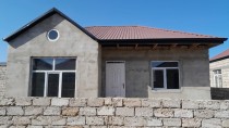 Satılır 3 otaq həyət evi / bağ evi 80 m², Buzovna