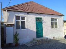 Satılır 3 otaq həyət evi / bağ evi 100 m², Avtovağzal metrosu