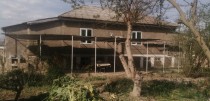 Satılır 4 otaq həyət evi / bağ evi 145 m², Salyan