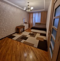 Satılır 2 otaq yeni tikili 73 m², Bakıxanov