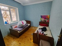 Satılır 3 otaq həyət evi / bağ evi 70 m², Xırdalan