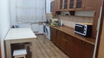 Kirayə (günlük) 3 otaq köhnə tikili 75 m², Naxçıvan