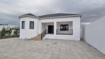Satılır 4 otaq həyət evi / bağ evi 140 m², Mərdəkan